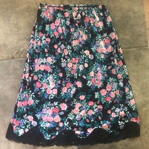 Vintage Floral Roses Half Slip
